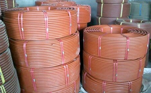 提升工程安全：聚乙烯(RPE)阻燃红古穿线管在现代建筑中的应用